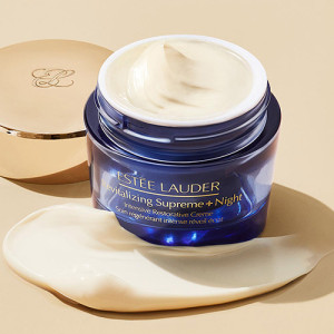 Revitalizing Supreme+ Night - Intensiv regenerierende Pflege für strahlendes Erwachen