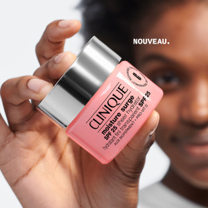 Moisture Surge - Transparenter Finish Feuchtigkeitspflege SPF 25
