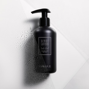 L'Eau Serge Lutens - Körperfluidum